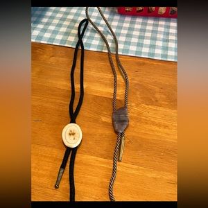 Vintage necklace/ties